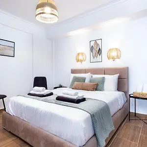 Quattro Beachfront Sea View Ap 206 Apartment