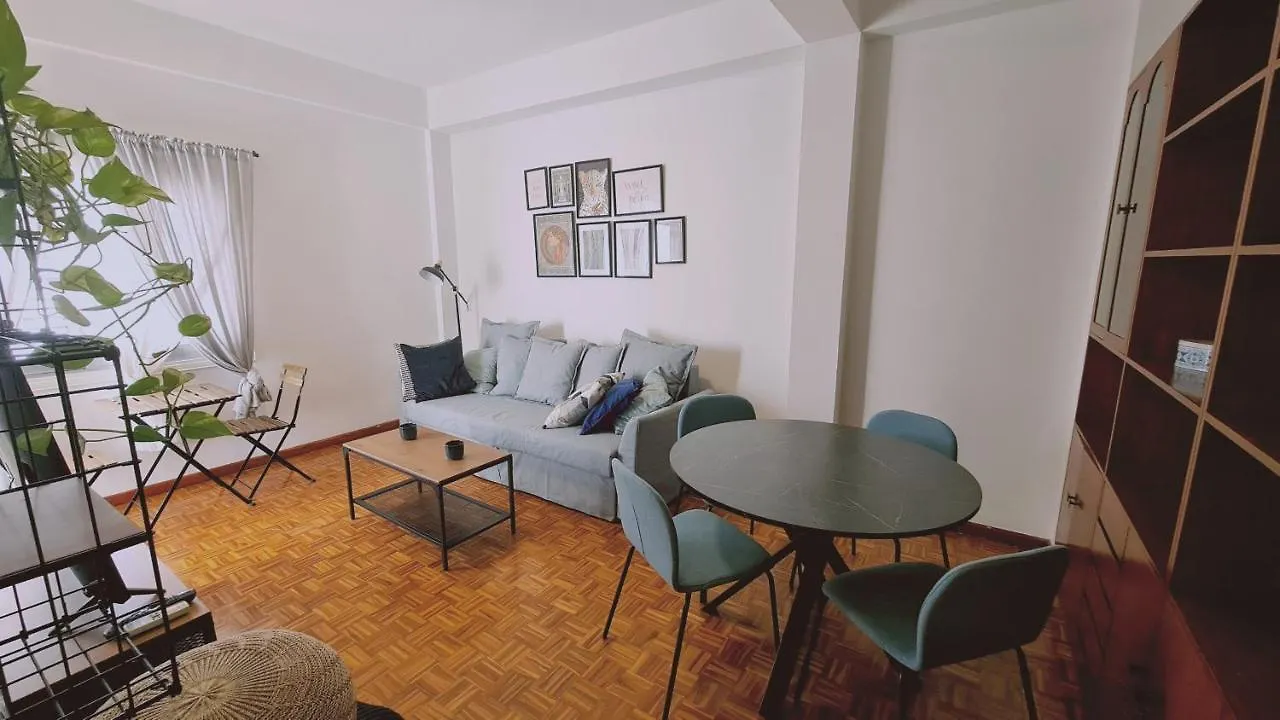 Stay Antique Apartment Larnaca 0*,